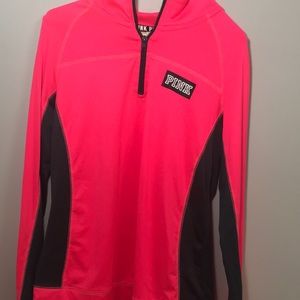 VS PINK QUARTERZIP